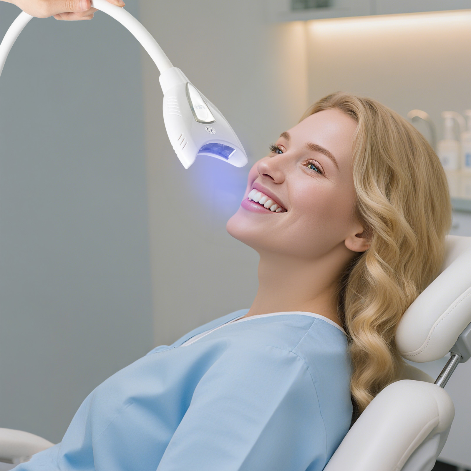 جهاز تبييض الأسنان مع حامل قاب - مراجعة Teeth Whitening/Bleaching وسعره